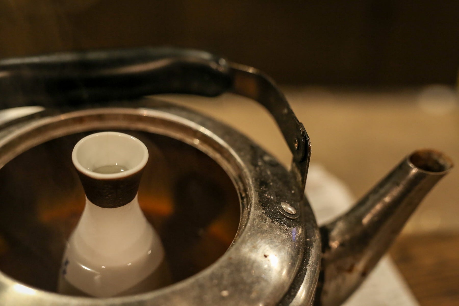 Sake Guide Lesson 6: How To Drink and Serve Sake