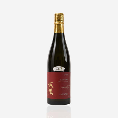 Joyo “Junmai Daiginjo 40”