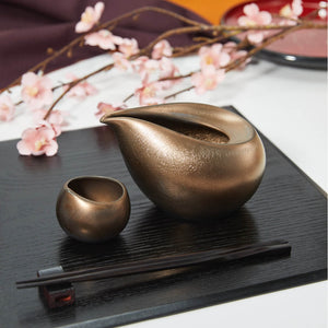 “Kinsai” Katakuchi, on a table